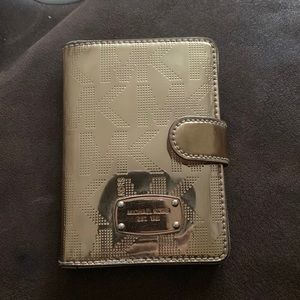 Metallic Gold Michael Kors Wallet